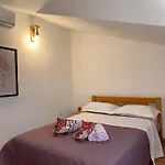 别墅 Villa With Stunning Mountain Views And Authentic Croatian Stone House Near Split And Sea