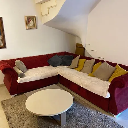 Authentique Maison Dalmate En Vieille Pierre Proche De Split, De La Et De La Montagne Villa *