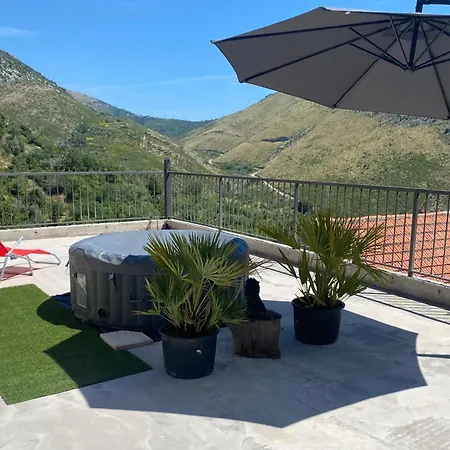 Authentique Maison Dalmate En Vieille Pierre Proche De Split, De La Et De La Montagne Villa *