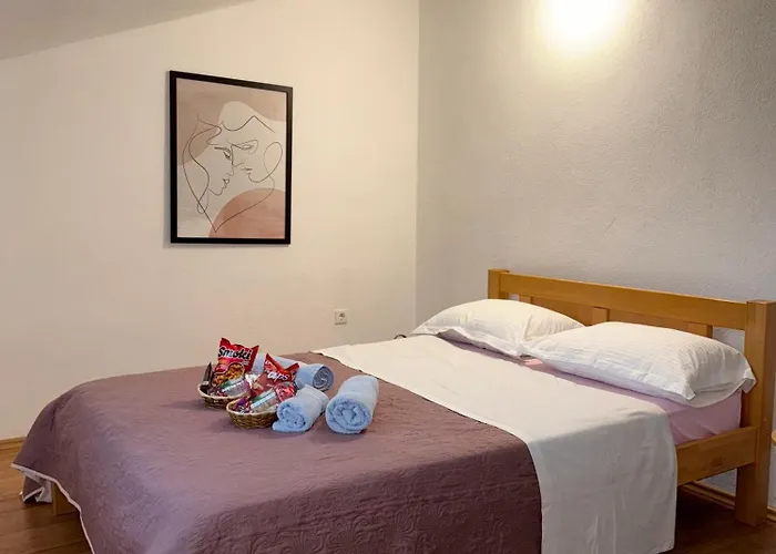 Authentique Maison Dalmate En Vieille Pierre Proche De Split, De La Et De La Montagne Villa Žrnovnica